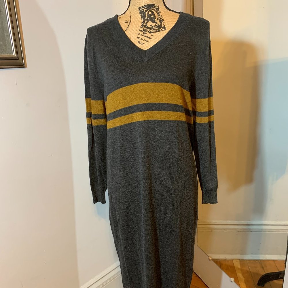 Topshop Midi Sweater Dress - Picture 5 of 9